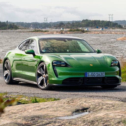 Porsche Taycan Puzzle game thumbnail